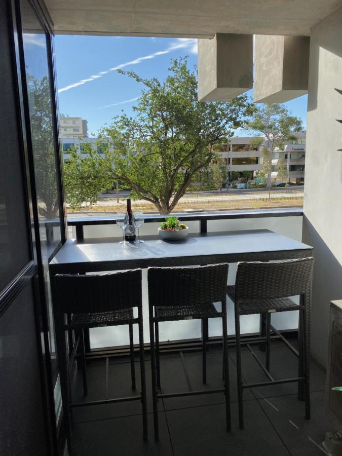 Midnight Luxe 1Br 1Bath Apartment 104 In The Heart Of Braddon Pool Sauna Secure Parking Wine Wifi Canberra Zewnętrze zdjęcie